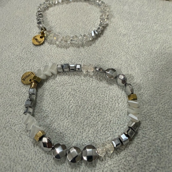 Erimish Silver and Clear Crystal Stretch Bracelet Set - Picture 2 of 4